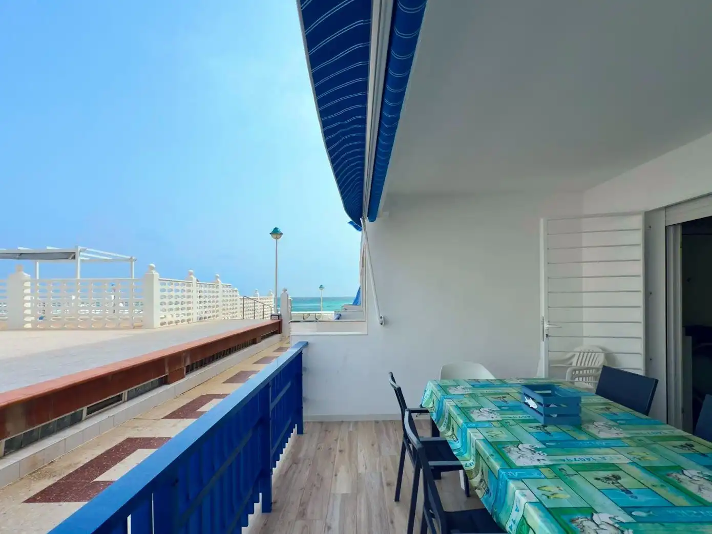Terrassa de Apartament en venda en La Manga del Mar Menor amb Aire condicionat, Calefacció i Terrassa