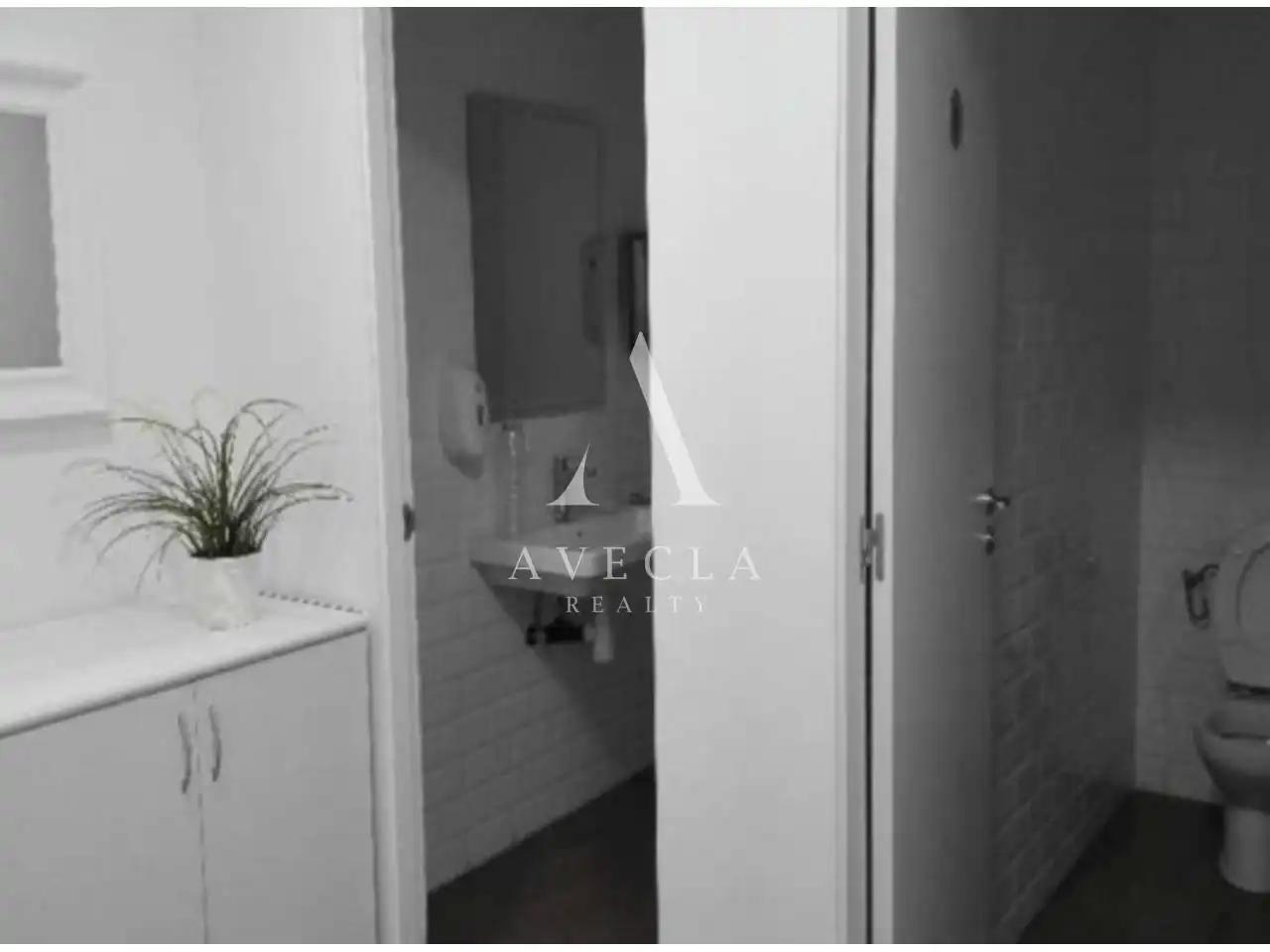 Bathroom of Industrial buildings for rent in Barcelona