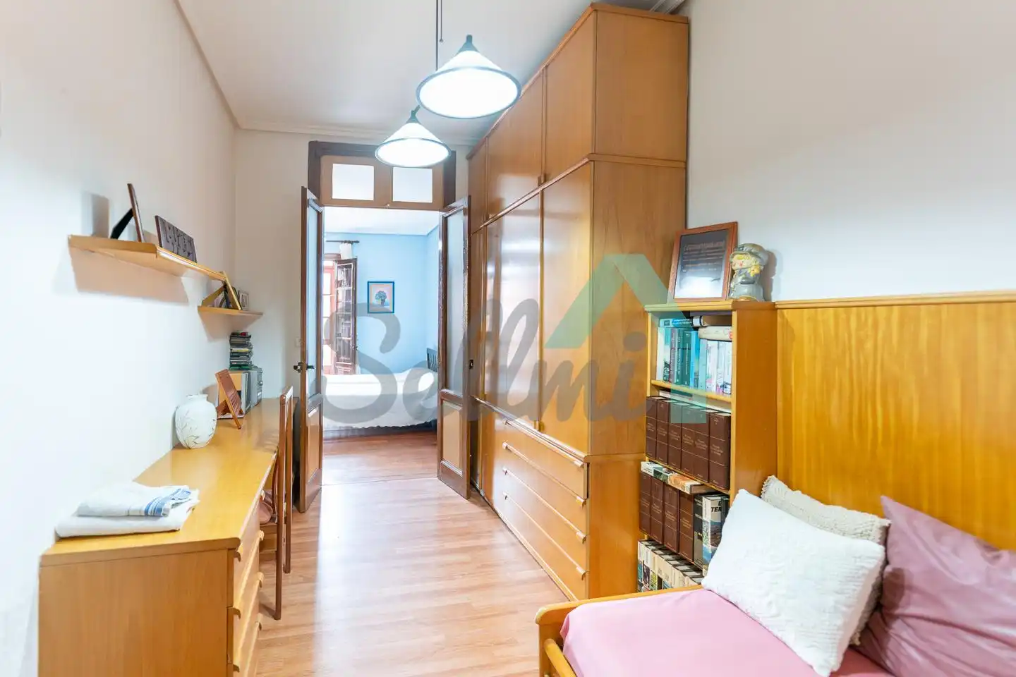 Habitación de Piso en venta en Llanes con Calefacción, Parquet y Balcón
