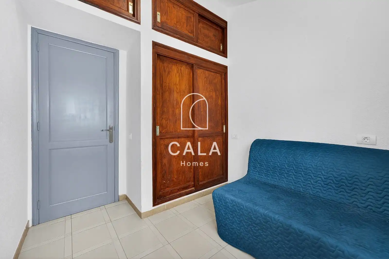 Casa adosada en venta en Guía de Isora con Terraza, Trastero y Piscina