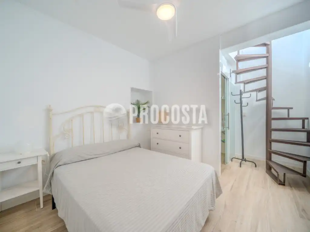 Bedroom of Detached homes for sale in Almuñécar  with Air Conditioner, Terrace and Furnished