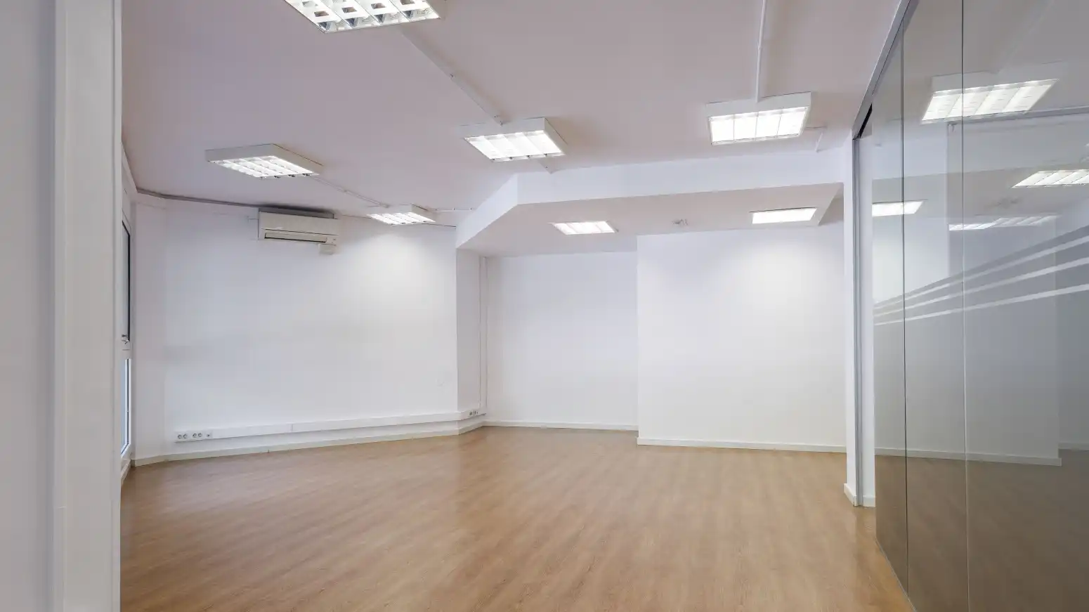 Office for rent in Eixample