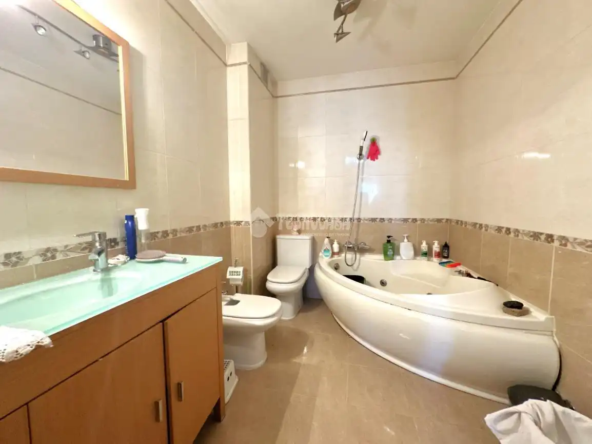 Baño de Piso en venta en Móstoles con Calefacción y Terraza