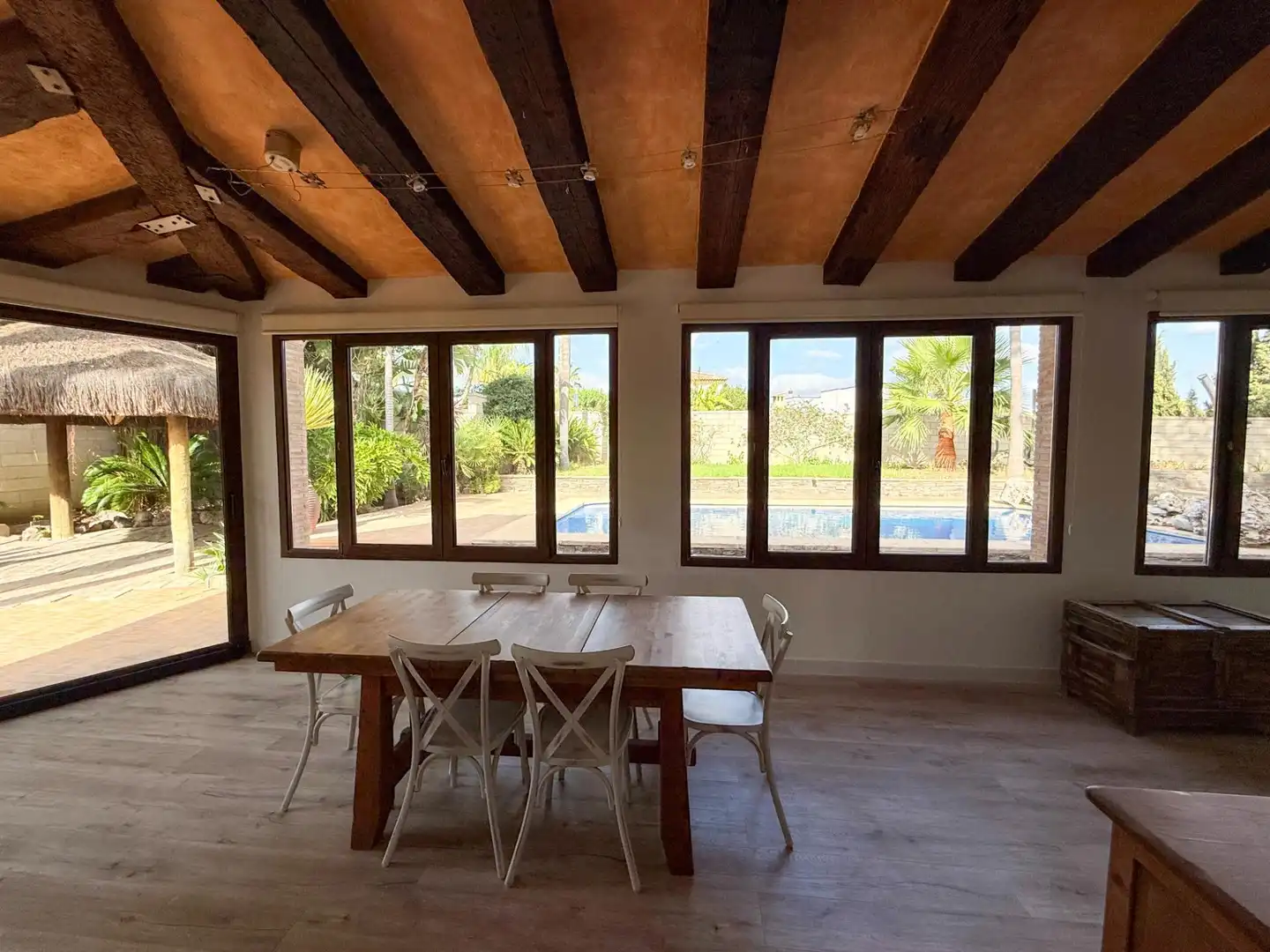 Menjador de Casa o xalet de lloguer en San Antonio de Benagéber amb Aire condicionat, Calefacció i Jardí privat