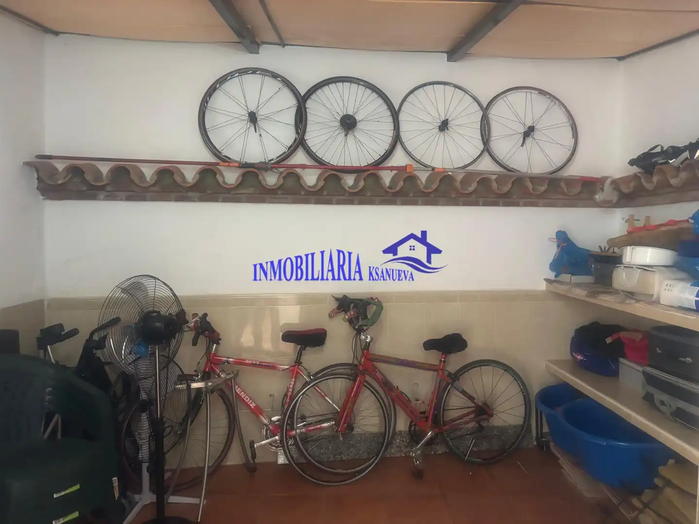 Aparcament de Casa o xalet en venda en Periurbano Este - Campiña