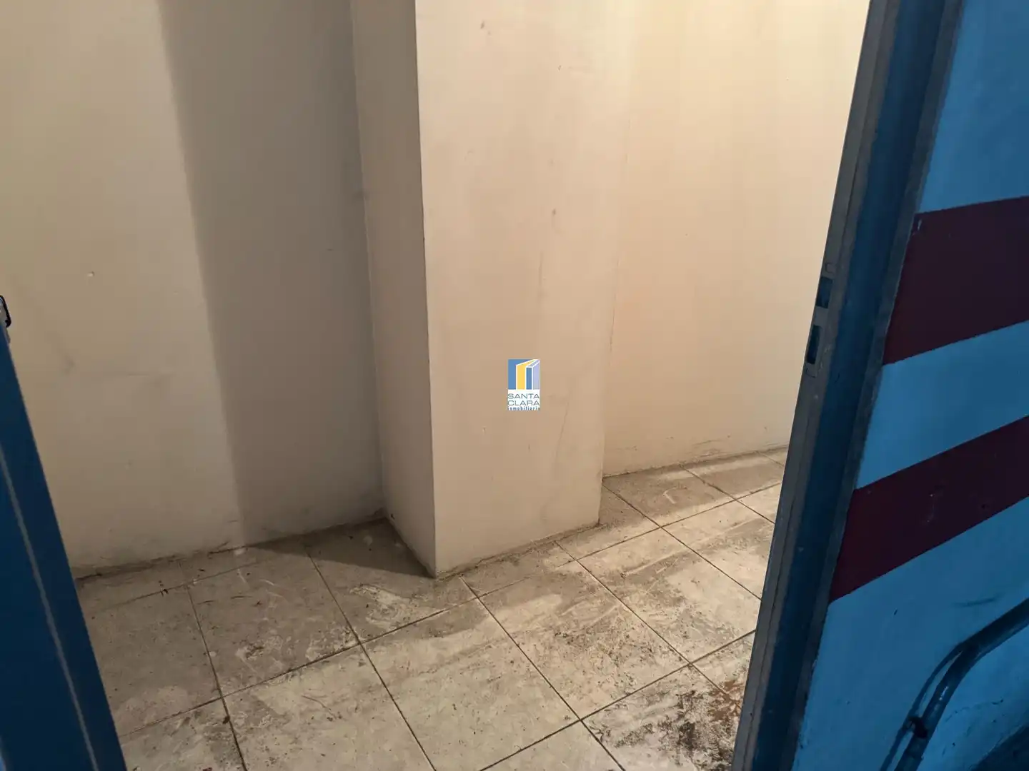 Garage for sale in Zamora Capital 