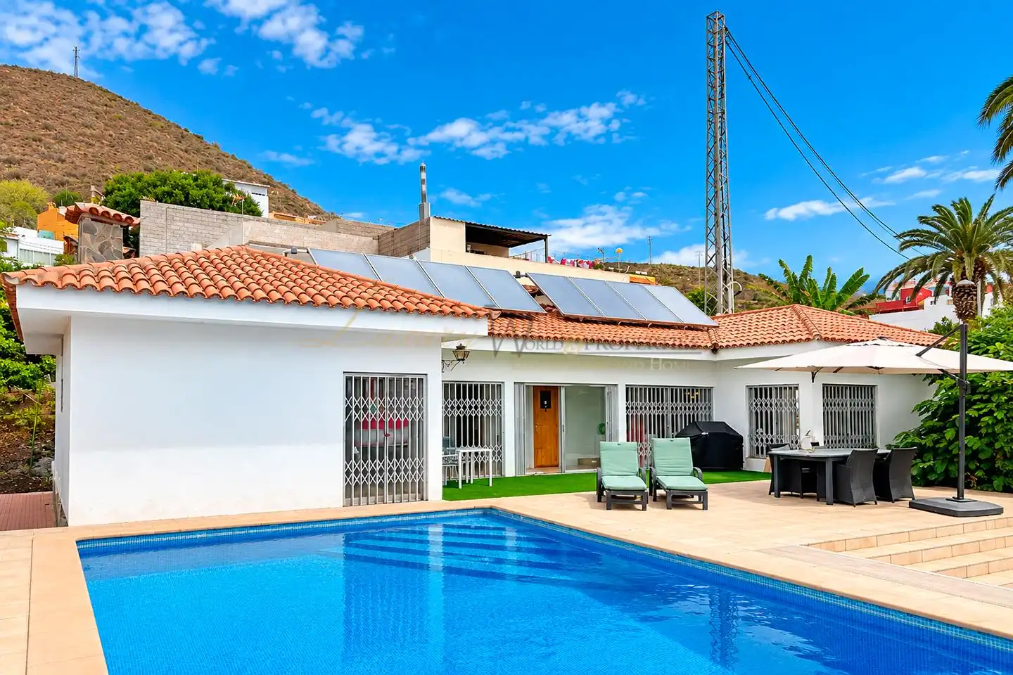 House with pool for sale in Calle la Florida, imagen 2
