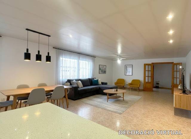 Casa-chalet en Venta en Calle DOMÈNEC CARDENAL en Arbeca
