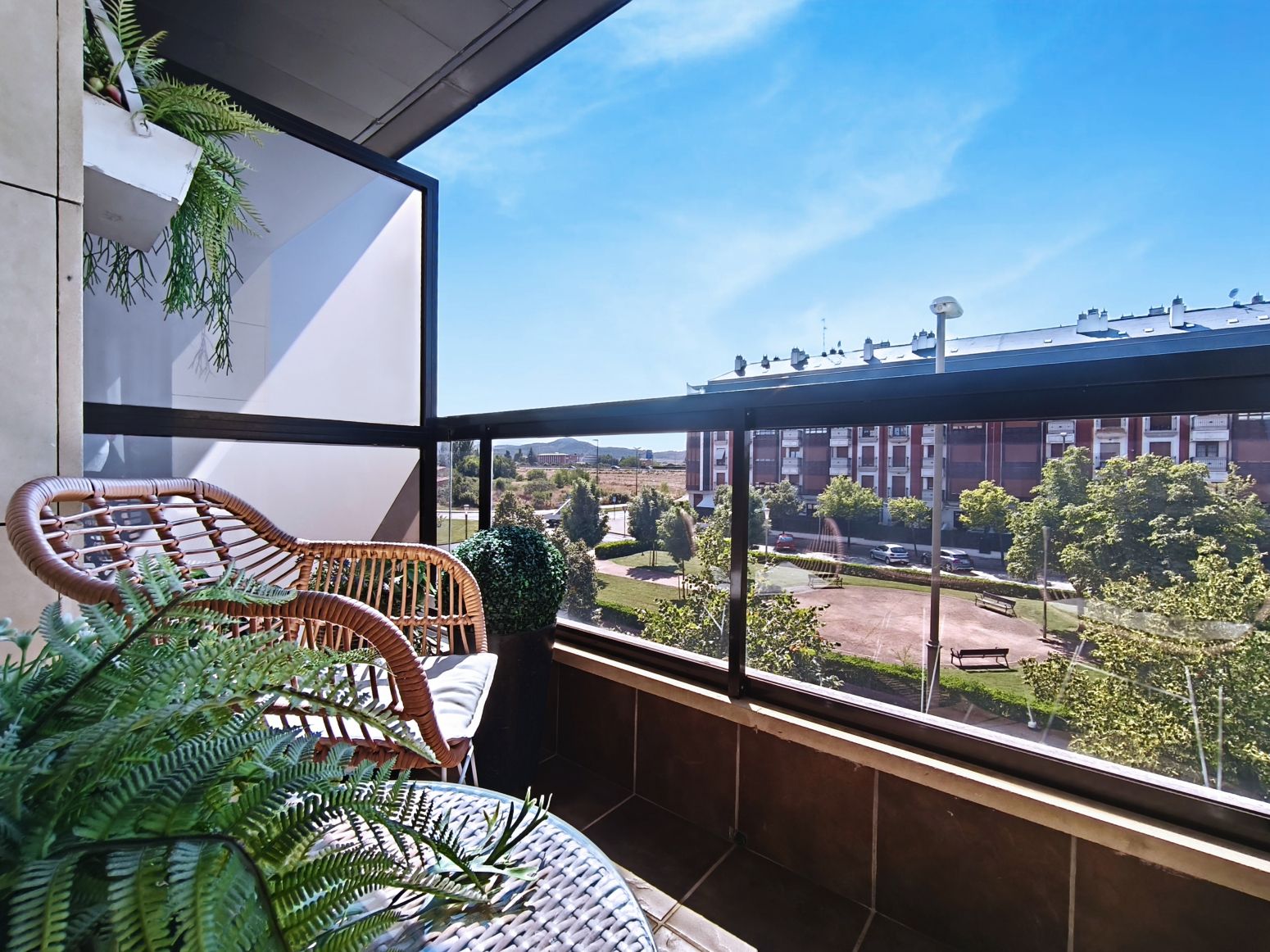 Balcony of Flat for sale in  Logroño  with Air Conditioner, Heating and Private garden
