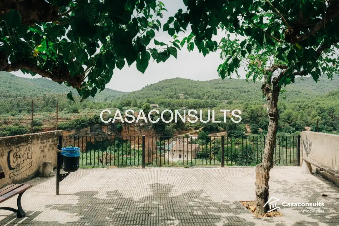 Vista exterior de Casa o chalet en venta en Figueroles con Terraza, Amueblado y Balcón