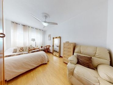 Apartament amb ascensor de lloguer a Latina