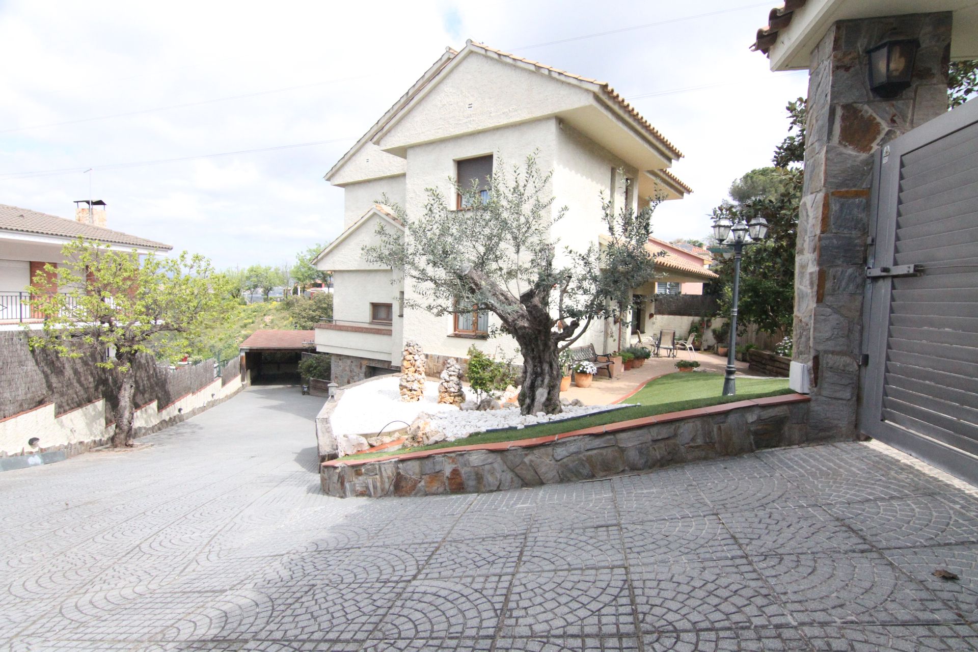 Exterior view of House or chalet for sale in Abrera  with Air Conditioner, Heating and Private garden