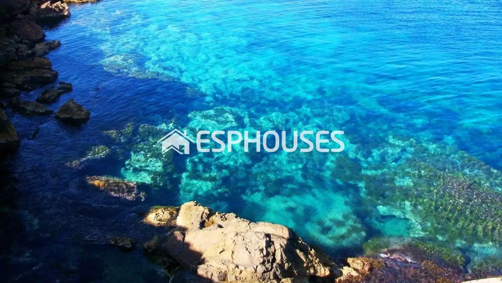 Casa o chalet en venta en La Manga del Mar Menor con Terraza, Balcón y Piscina comunitaria