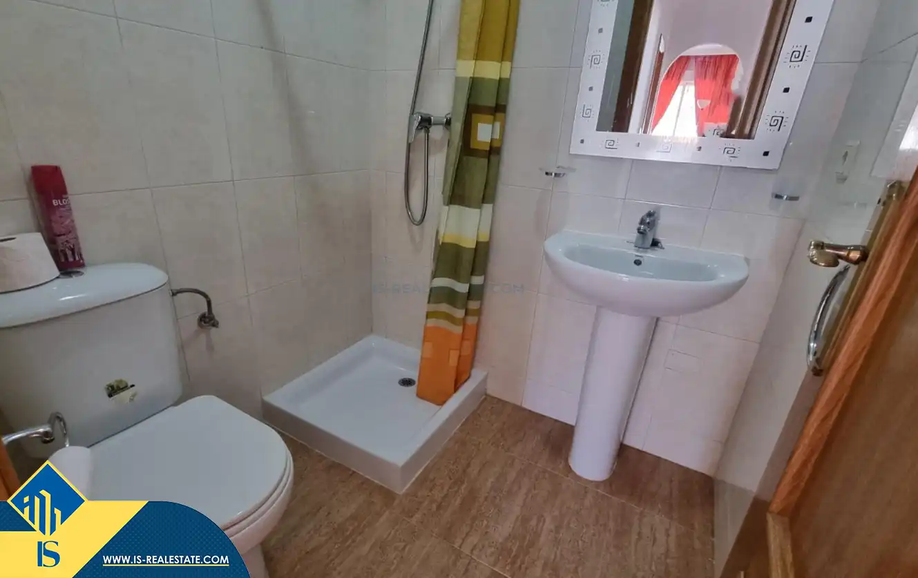 Baño de Casa adosada en venta en Guardamar del Segura con Aire acondicionado, Calefacción y Terraza