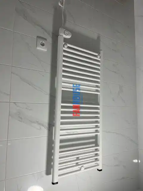 Baño de Piso en venta en Gijón  con Calefacción y Trastero