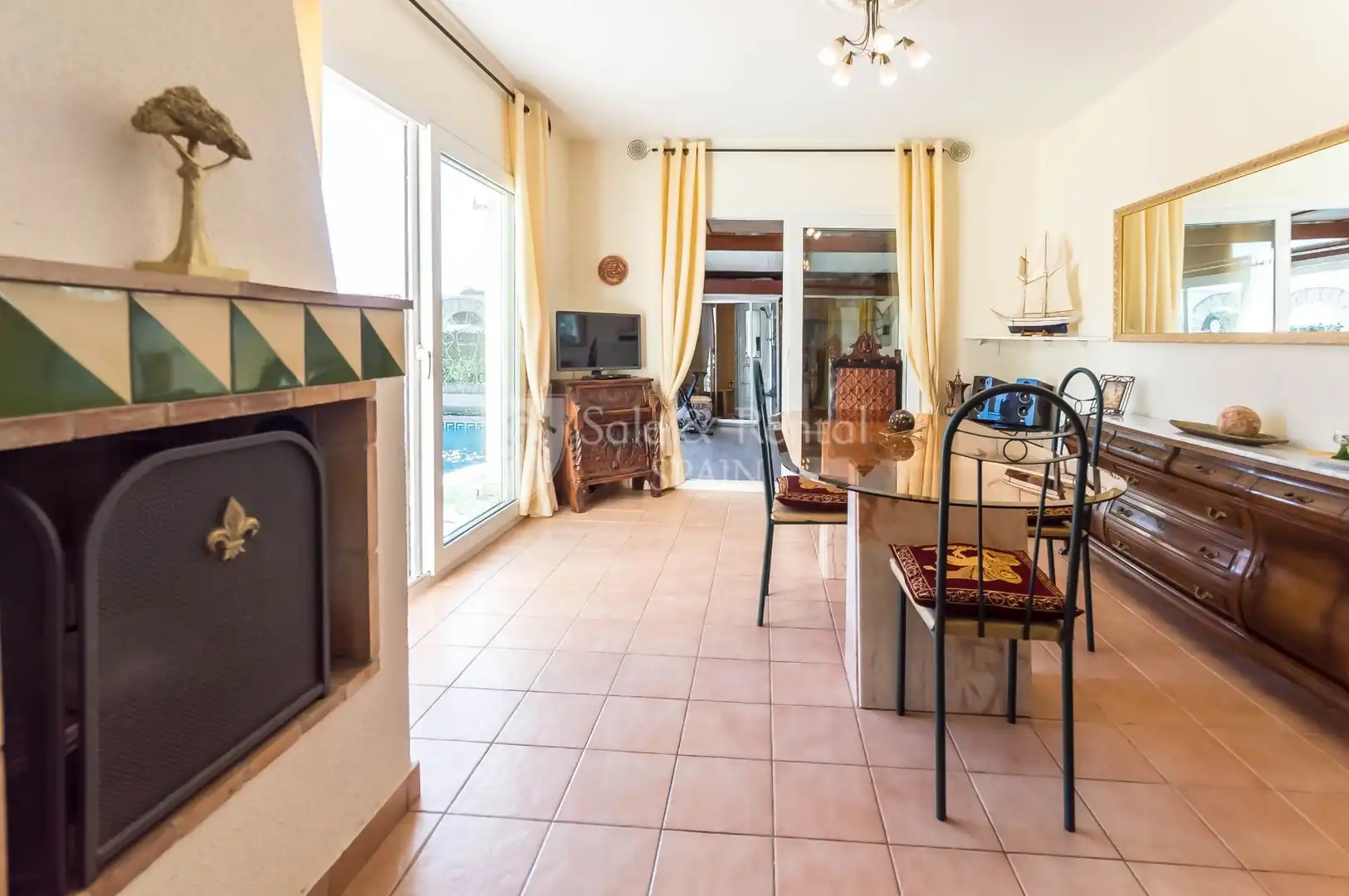 Houses for sale in Lloret de Mar  with Air Conditioner, Heating and Private garden