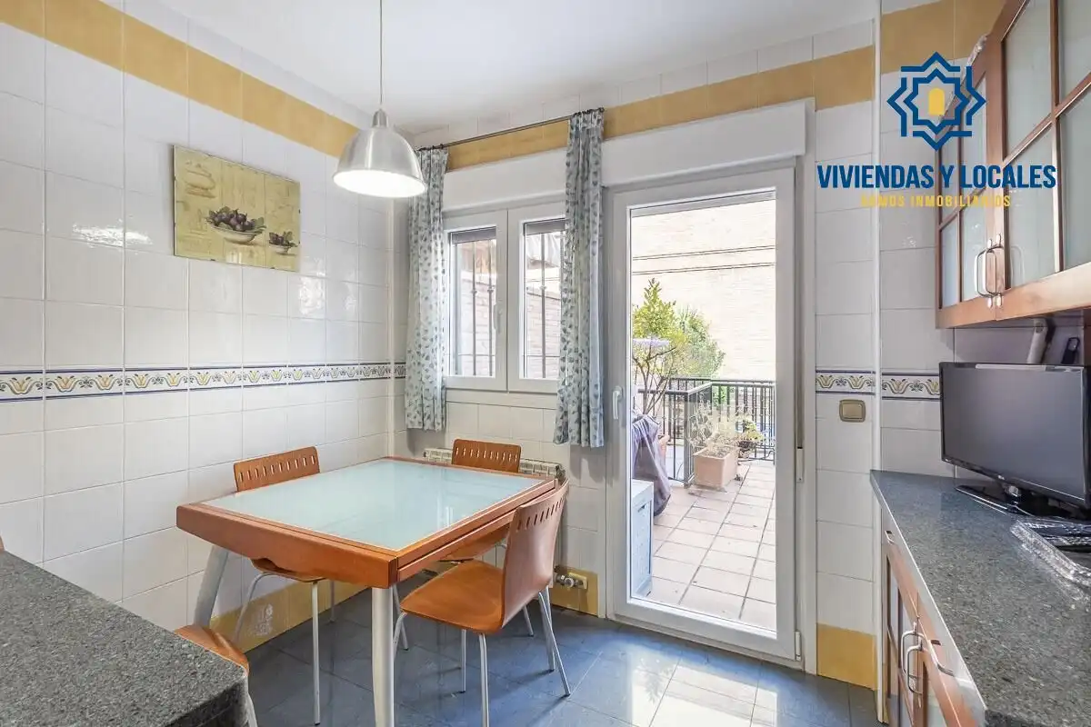 Abitazione con terrazza in vendita a Calle DOCTOR LOPEZ FONT, imagen 13