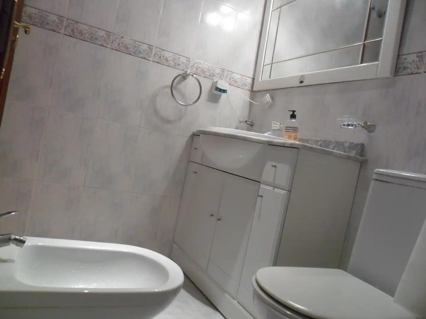 Bathroom of Flat for rent in Granada  with Terrace and Furnished