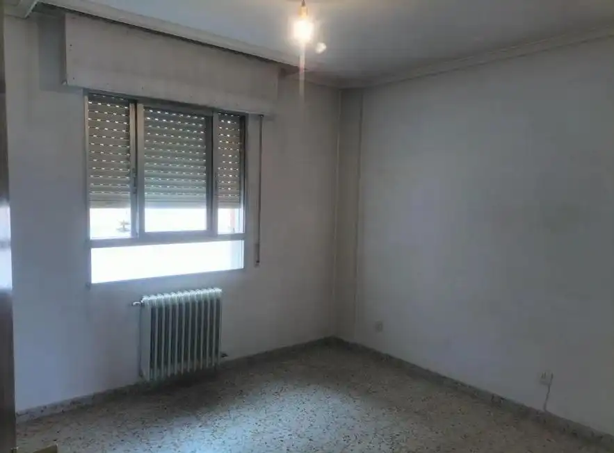 Habitación de Piso en venta en Valladolid con Calefacción y Terraza
