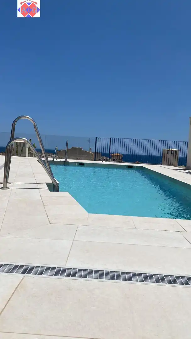 Piscina de Piso en venta en Gualchos con Aire acondicionado, Calefacción y Terraza