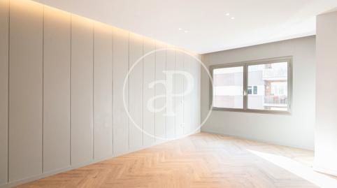 Photo 3 of Flat for sale in Carrer de Nàpols, Dreta de l'Eixample, Barcelona