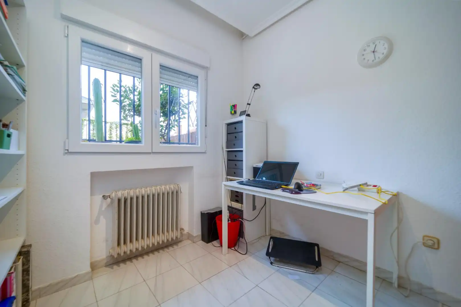Casa adosada en venta en Madrid con Calefacción y Jardín privado