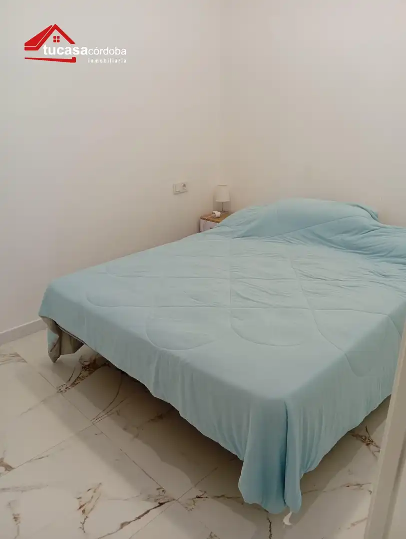 Dormitori de Planta baixa en venda en Córdoba amb Aire condicionat i Moblat