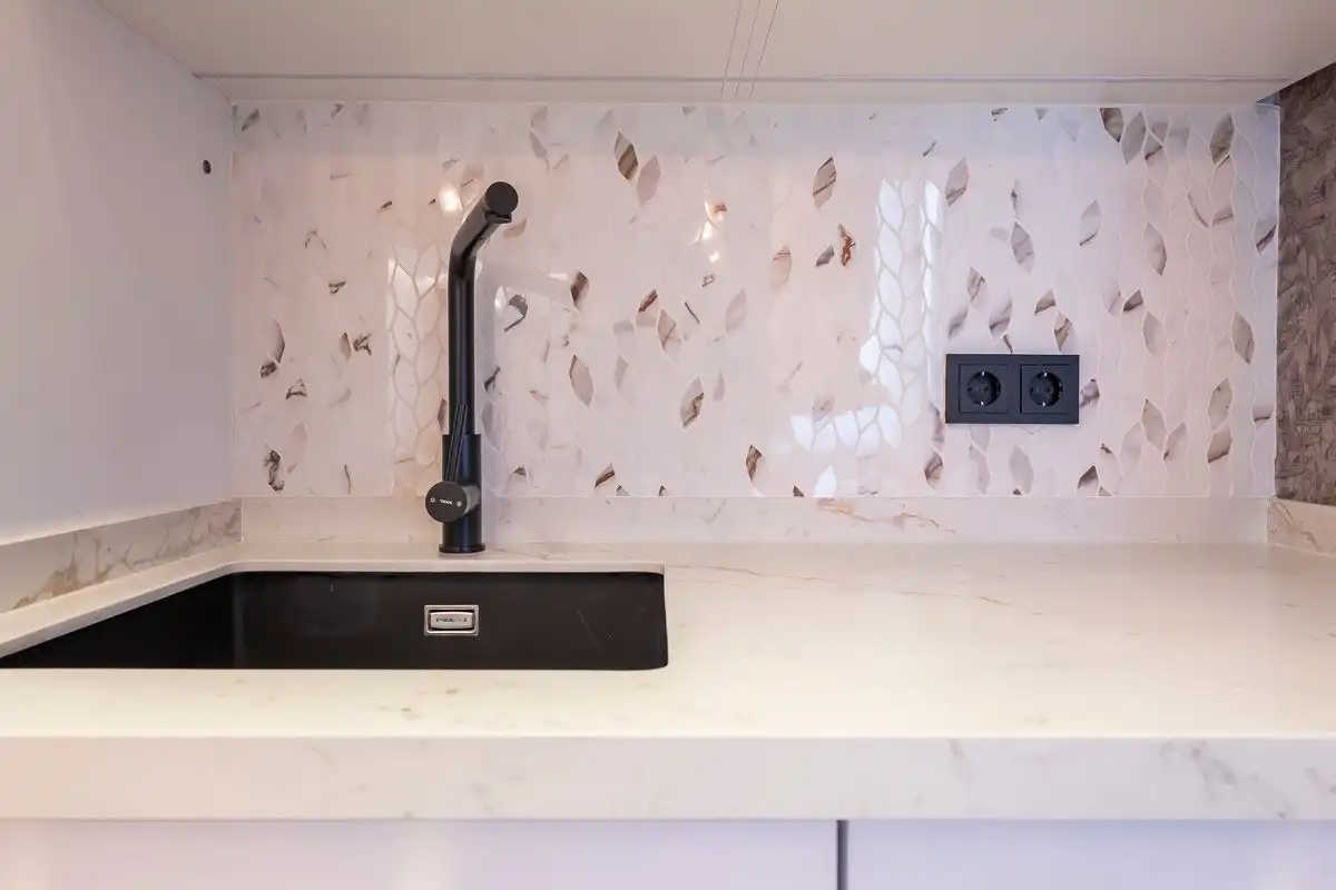 Flat with lift for sale in C. de Guzmán el Bueno, imagen 21