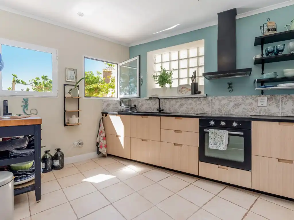 House with pool for sale in Calle Baix Casetes, imagen 9