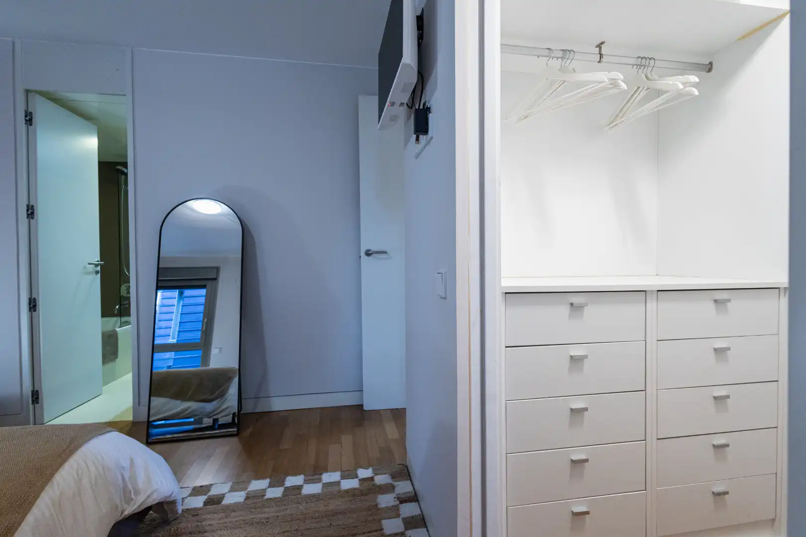 Bedroom of Flat for rent in Zaragoza  with Air Conditioner, Heating and Furnished