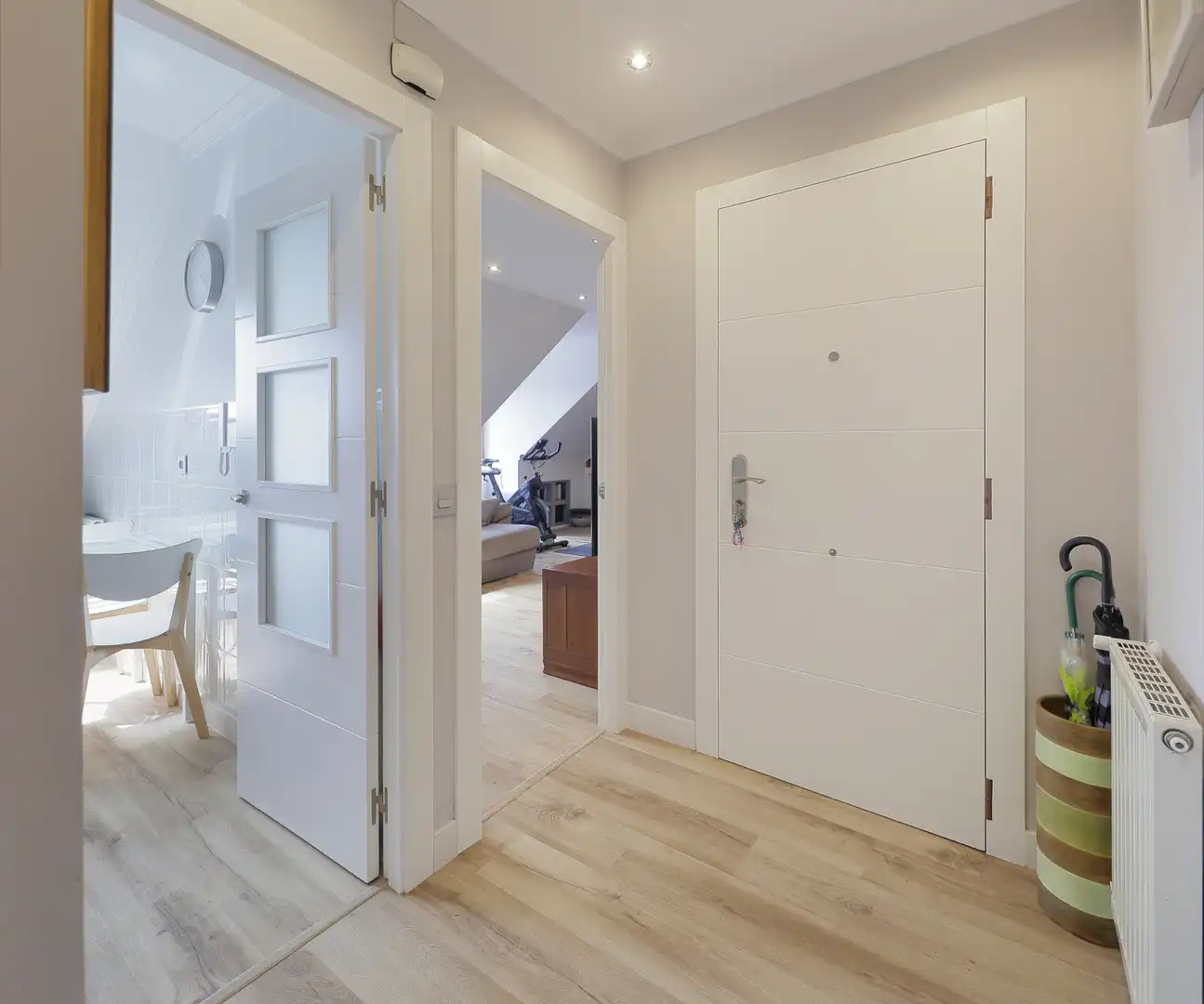 Wohnung zum Verkauf in Gijón  mit Heizung und Parkett