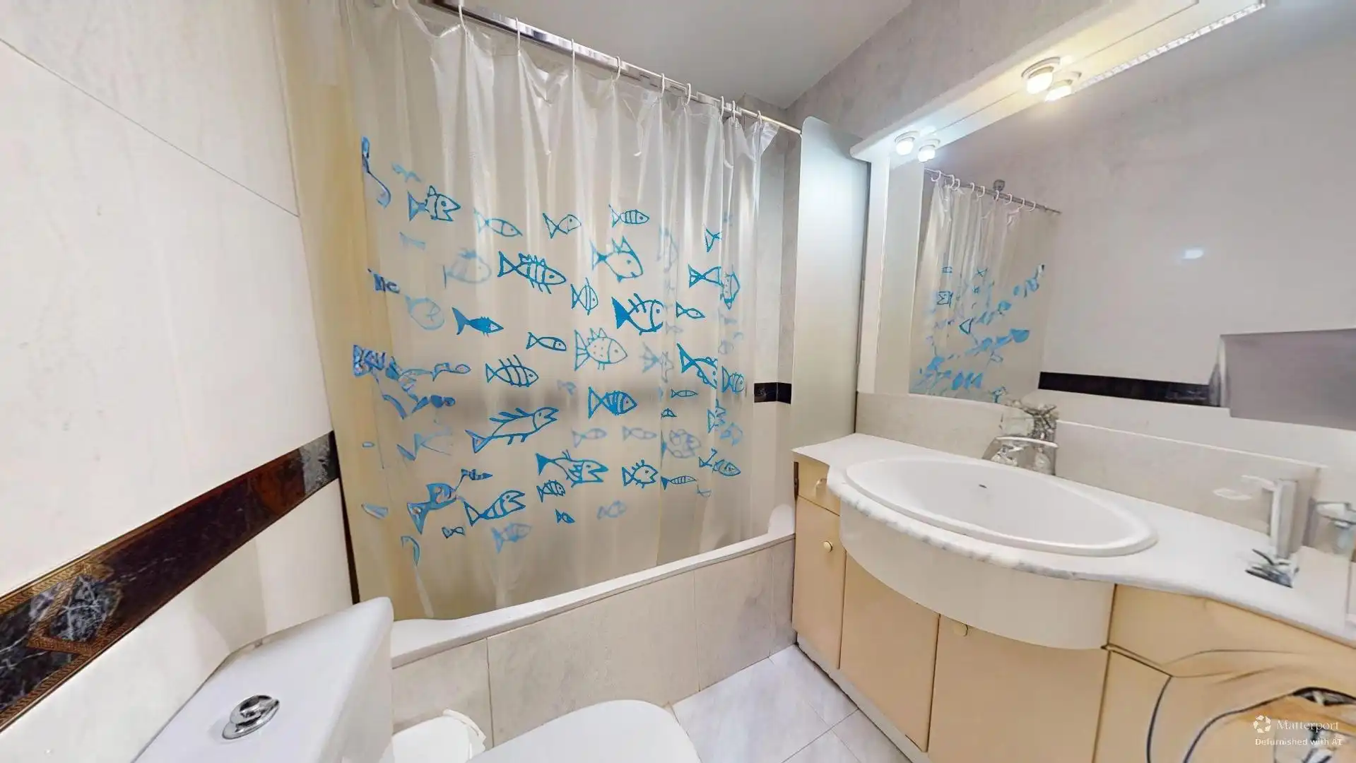 Baño de Ático en venta en Barcelona con Parquet, Trastero y Balcón