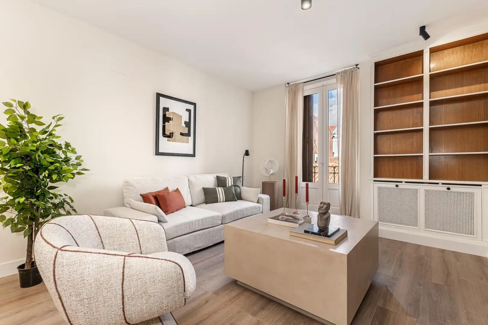 Wohnzimmer von Wohnung zum Verkauf in Madrid mit Klimaanlage, Heizung und Möbliert