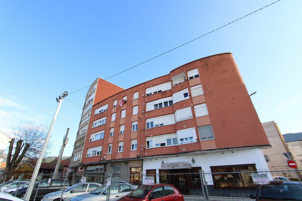 Flat for sale in Calle TRABAJADORES DE AUTHI, 3, Los Corrales de Buelna