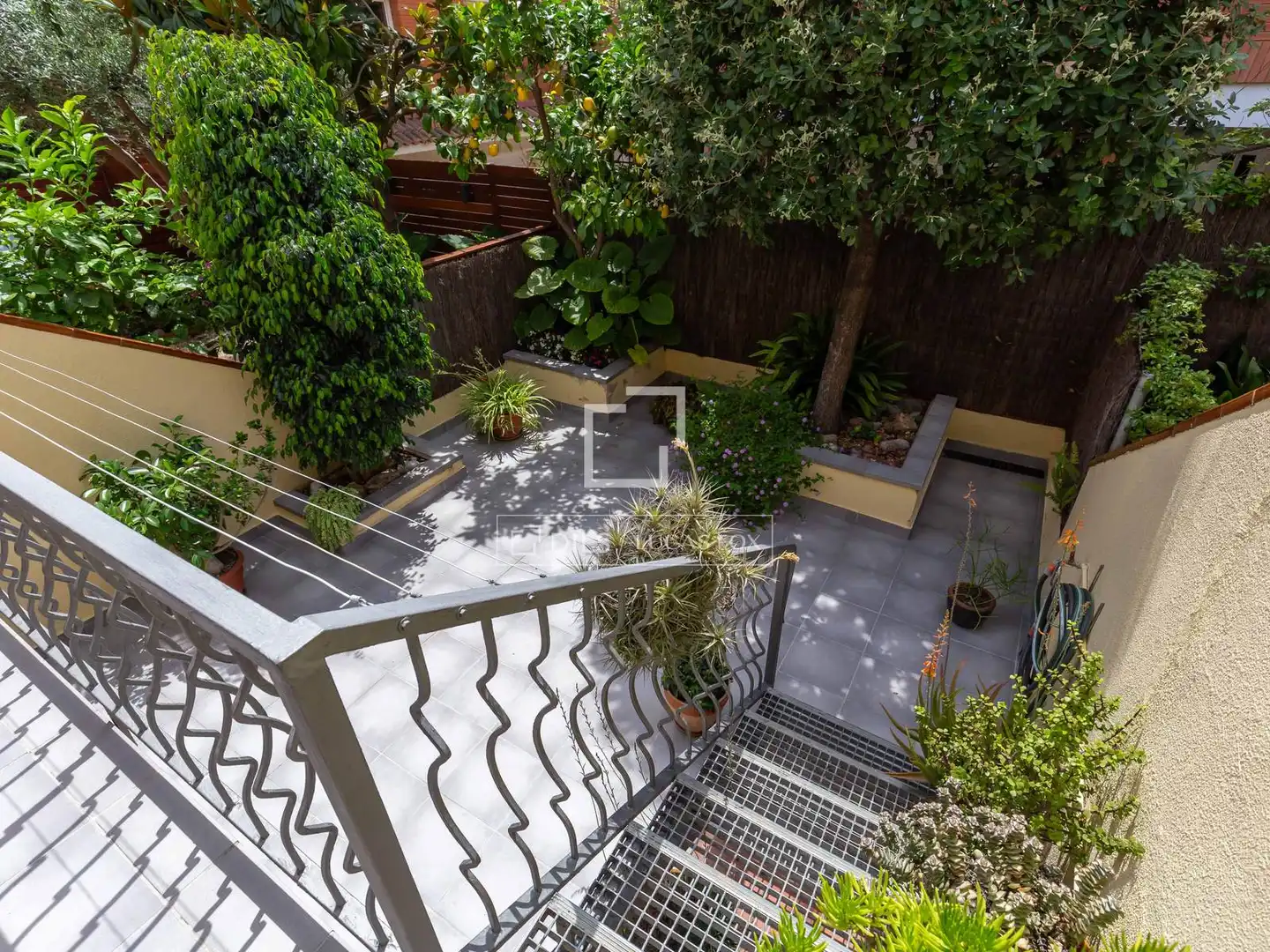 Terraza de Casa o chalet en venta en Sant Just Desvern con Aire acondicionado, Calefacción y Jardín privado