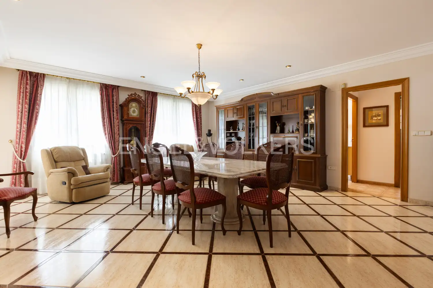 Comedor de Finca rústica en venta en Piles con Aire acondicionado, Calefacción y Jardín privado