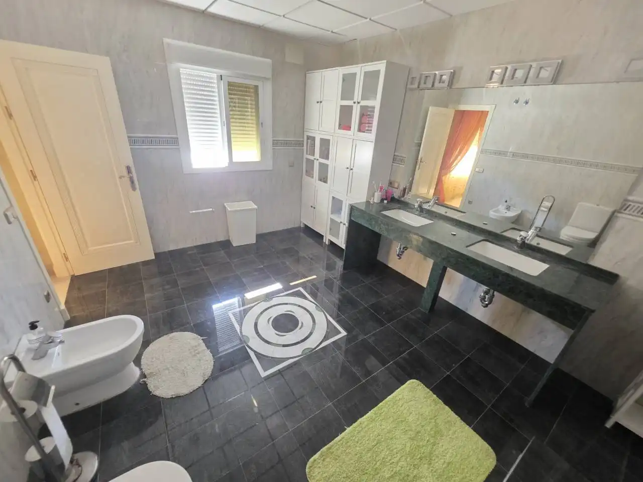 Bathroom of Houses for sale in Chiclana de la Frontera  with Terrace and Swimming Pool