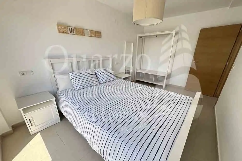 Schlafzimmer von Maisonette zum Verkauf in Oliva mit Klimaanlage, Terrasse und Möbliert
