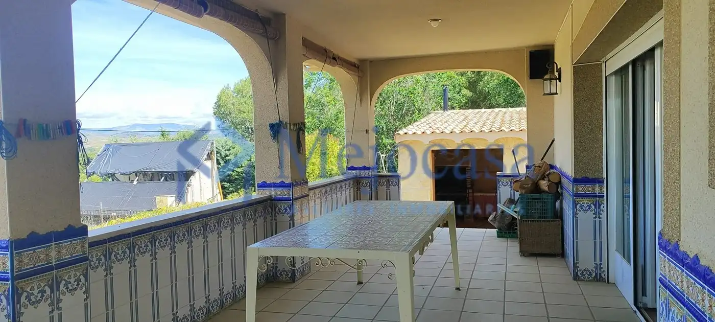Terrassa de Casa o xalet en venda en Valdetorres de Jarama amb Calefacció, Jardí privat i Terrassa