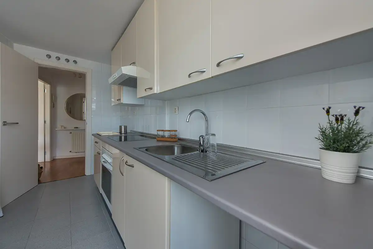 Cocina de Piso en venta en Madrid con Aire acondicionado, Trastero y Piscina comunitaria