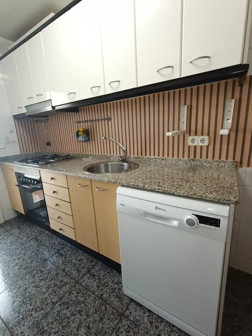 Küche von Wohnung zum Verkauf in Mataró mit Terrasse