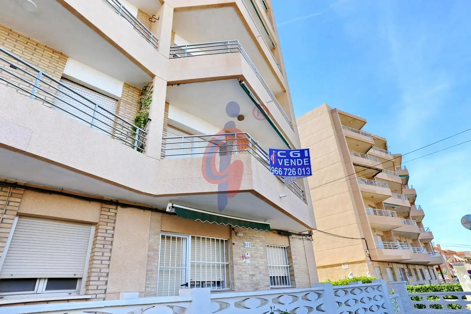 Vista exterior de Piso en venta en Guardamar del Segura con Terraza y Trastero