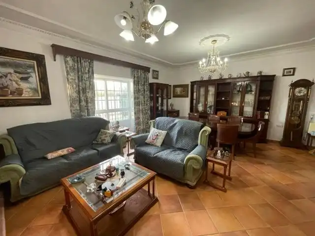 Casa o xalet en venda a Las Lagunas - Campano