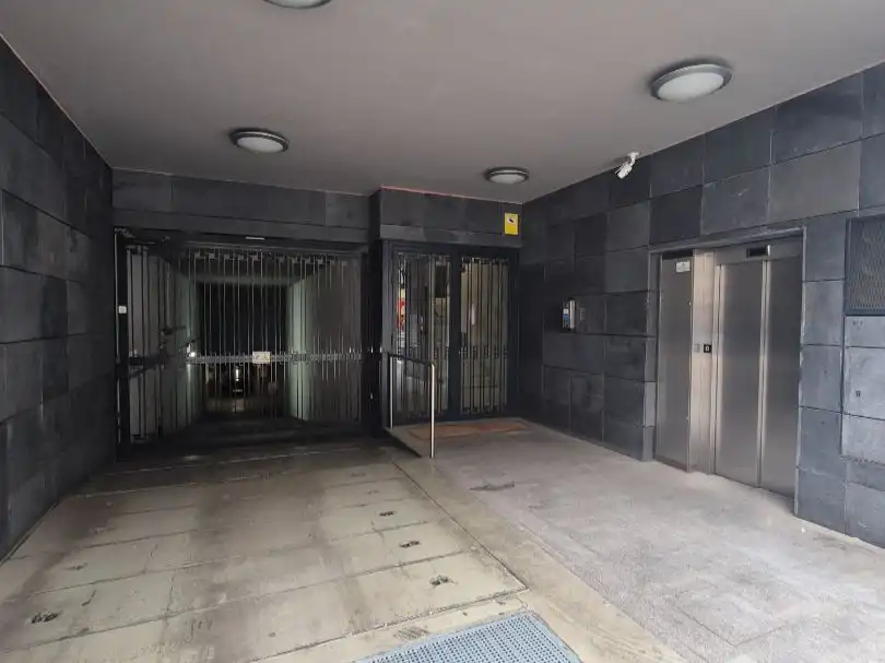 Garage for rent in Madrid