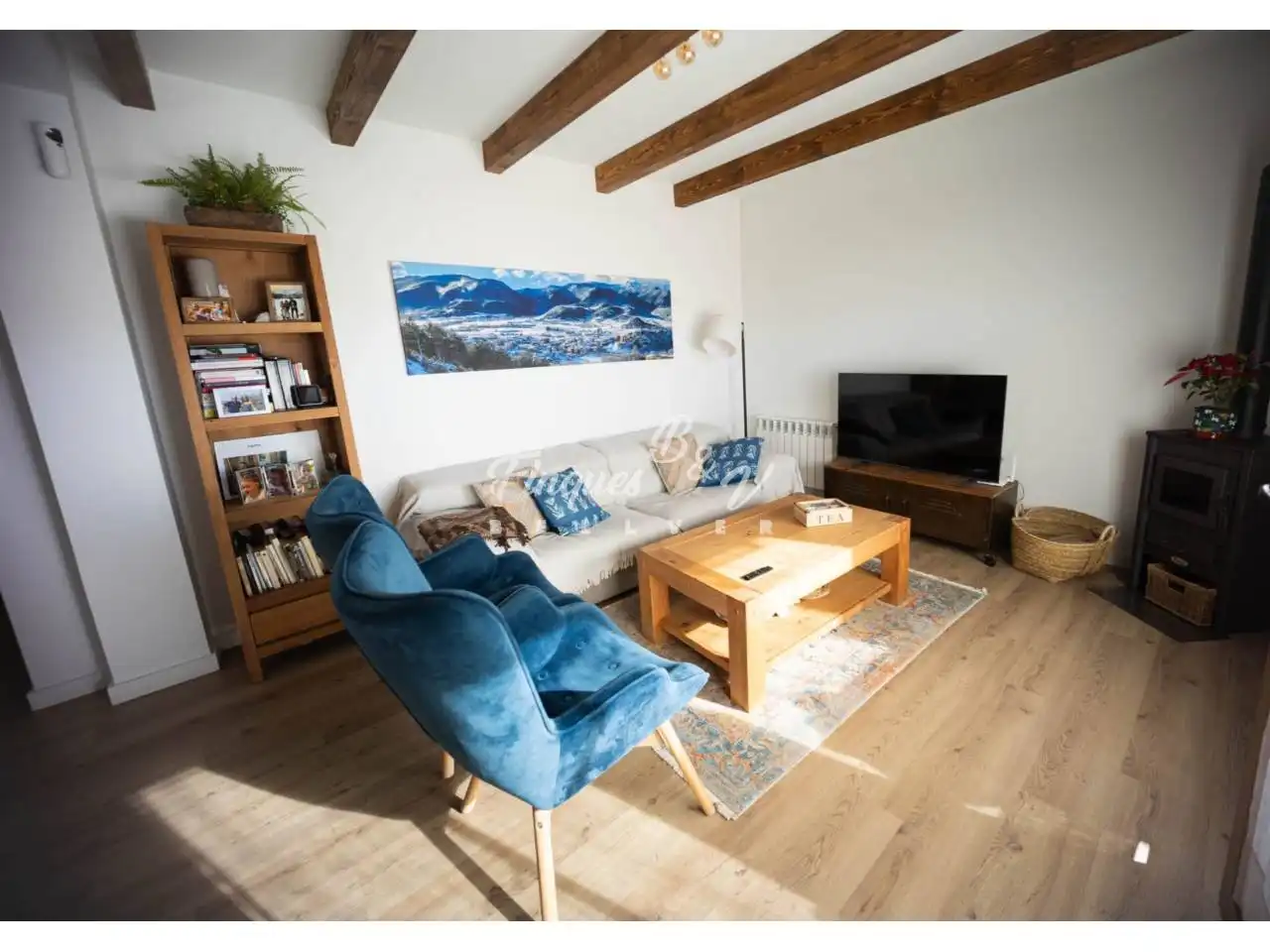 Sala de estar de Apartamento en venta en Bellver de Cerdanya con Aire acondicionado, Calefacción y Parquet
