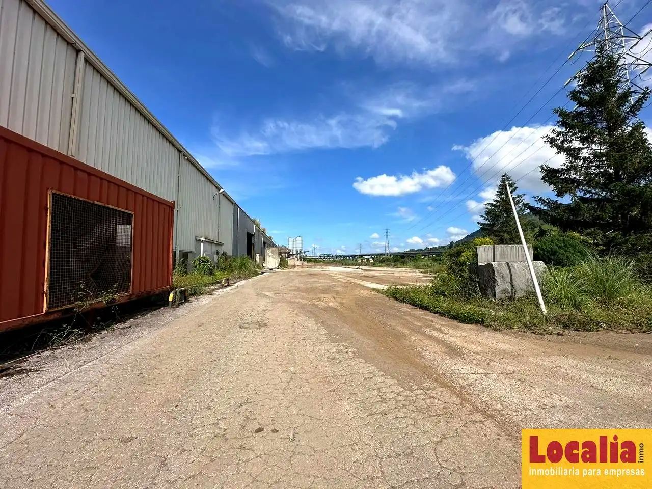 Industrial buildings for rent in N-635, El Astillero