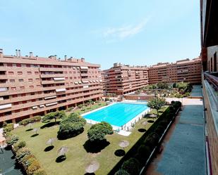 Piscina de Pis de lloguer en Seseña amb Calefacció, Parquet i Terrassa