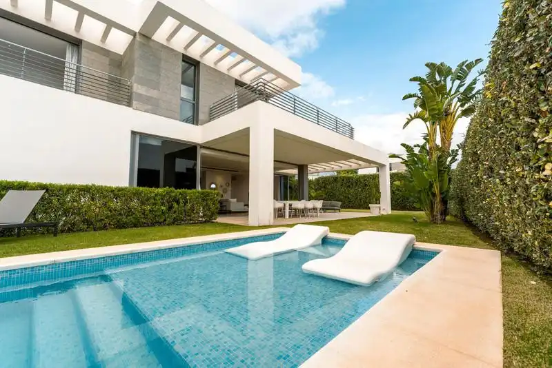 Terrassa de Casa o xalet de lloguer en Estepona amb Aire condicionat, Jardí privat i Terrassa