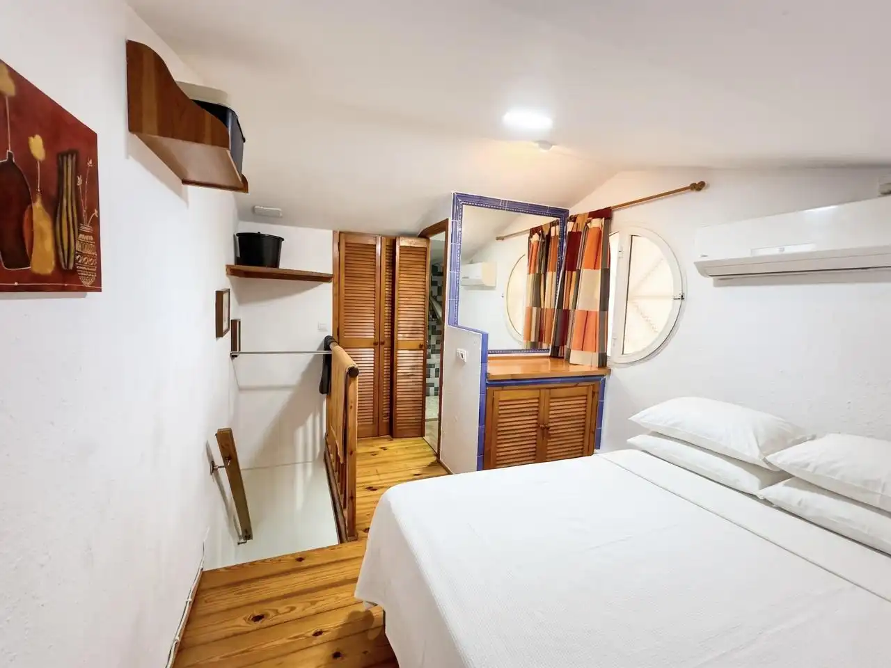 Dormitori de Apartament en venda en Valencina de la Concepción amb Aire condicionat, Piscina i Moblat