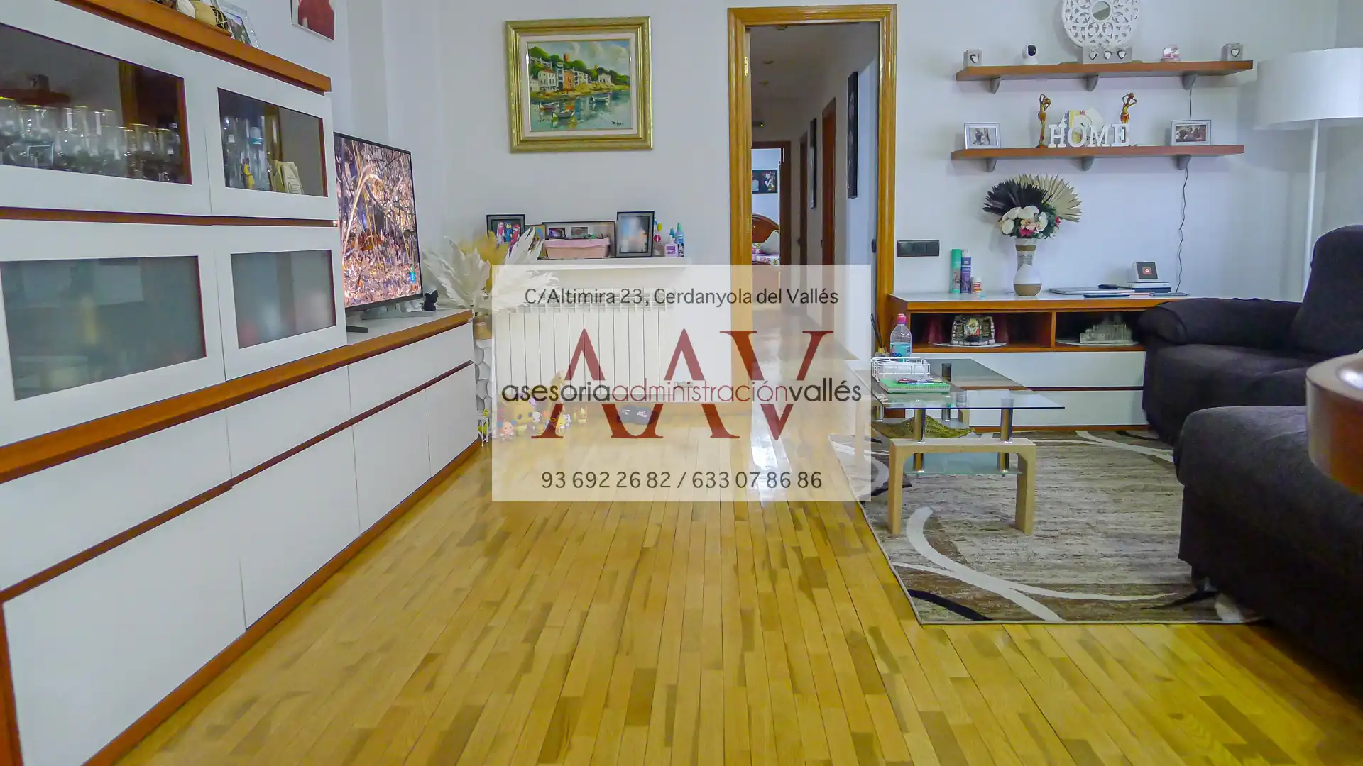 Sala de estar de Piso en venta en Cerdanyola del Vallès con Aire acondicionado, Calefacción y Amueblado